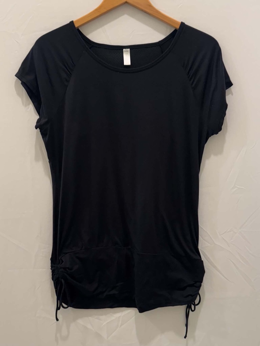GAP Black Short-Sleeve Drawstring Hem Tee Mesh Women L